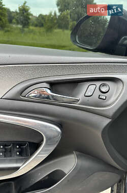 Универсал Opel Insignia 2014 в 