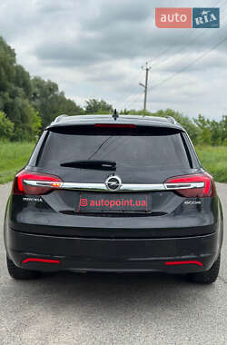 Универсал Opel Insignia 2014 в 