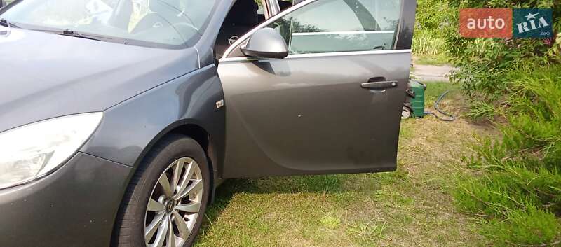 Универсал Opel Insignia 2011 в Белой Церкви