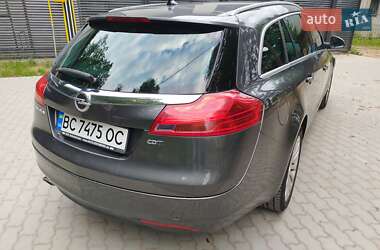 Универсал Opel Insignia 2009 в 