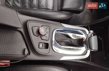Универсал Opel Insignia 2009 в 