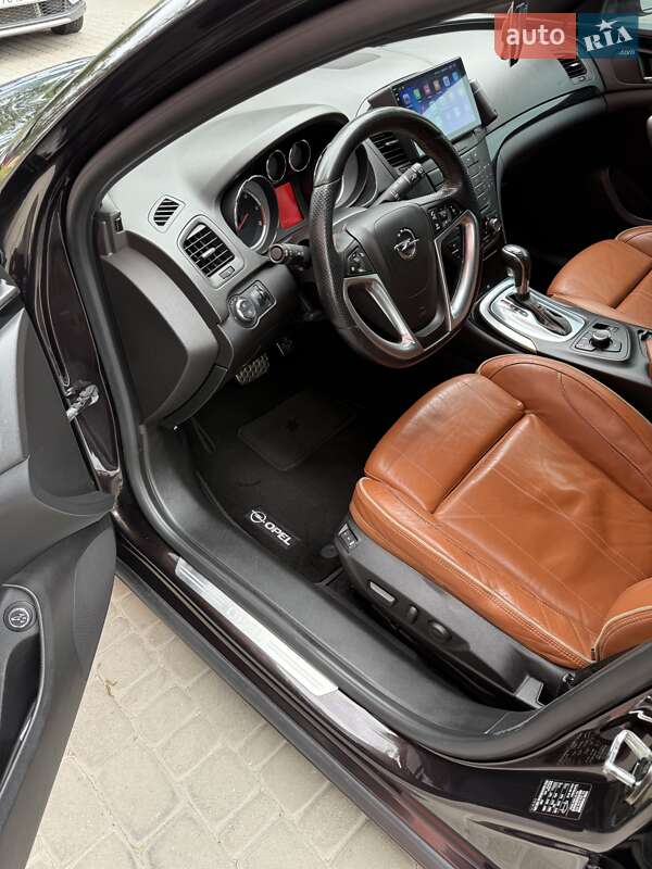 Универсал Opel Insignia 2011 в Луцке