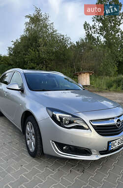 Универсал Opel Insignia 2016 в 