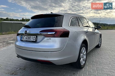 Универсал Opel Insignia 2016 в 