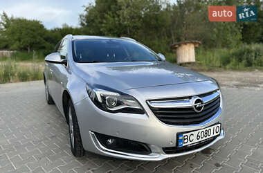 Универсал Opel Insignia 2016 в 