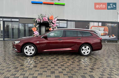 Универсал Opel Insignia 2018 в 