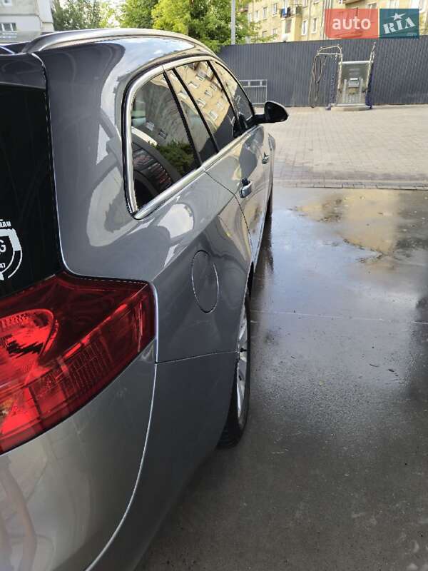 Универсал Opel Insignia 2013 в Ивано-Франковске