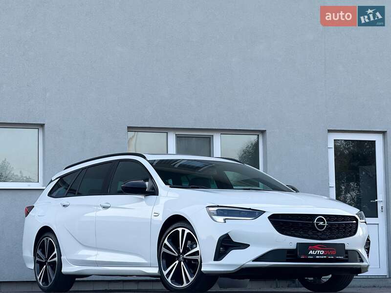 Универсал Opel Insignia 2022 в 