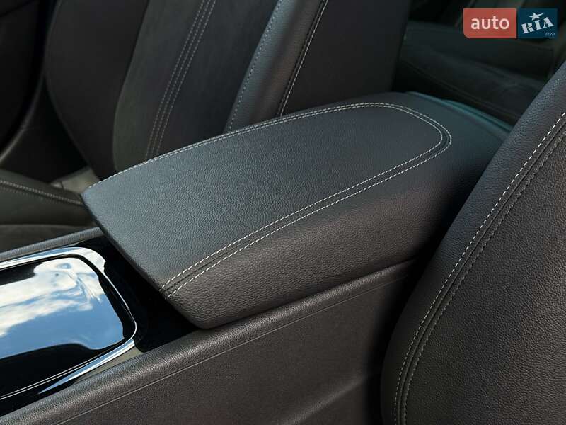 Универсал Opel Insignia 2022 в Луцке