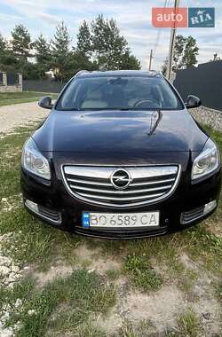 Універсал Opel Insignia 2012 в Тернополі