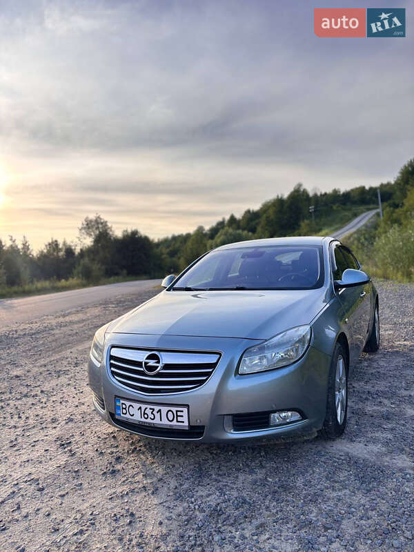 Opel Insignia 2010