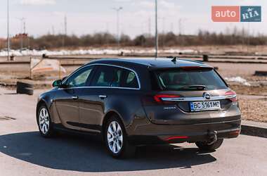 Универсал Opel Insignia 2015 в Львове