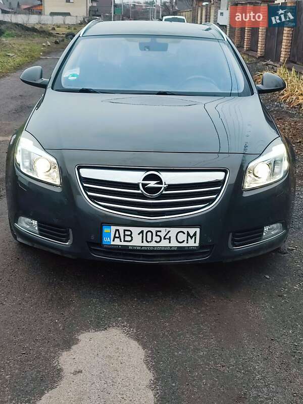 Универсал Opel Insignia 2013 в Виннице