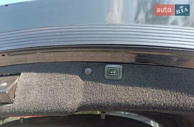 Универсал Opel Insignia 2015 в 