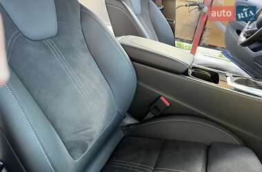 Лифтбек Opel Insignia 2020 в 