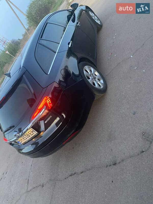 Універсал Opel Insignia 2015 в Сумах