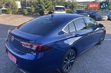 Лифтбек Opel Insignia 2020 в 
