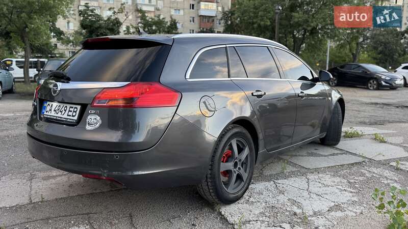 Универсал Opel Insignia 2012 в Киеве