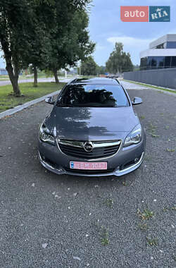 Универсал Opel Insignia 2016 в 