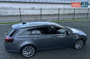 Универсал Opel Insignia 2016 в 