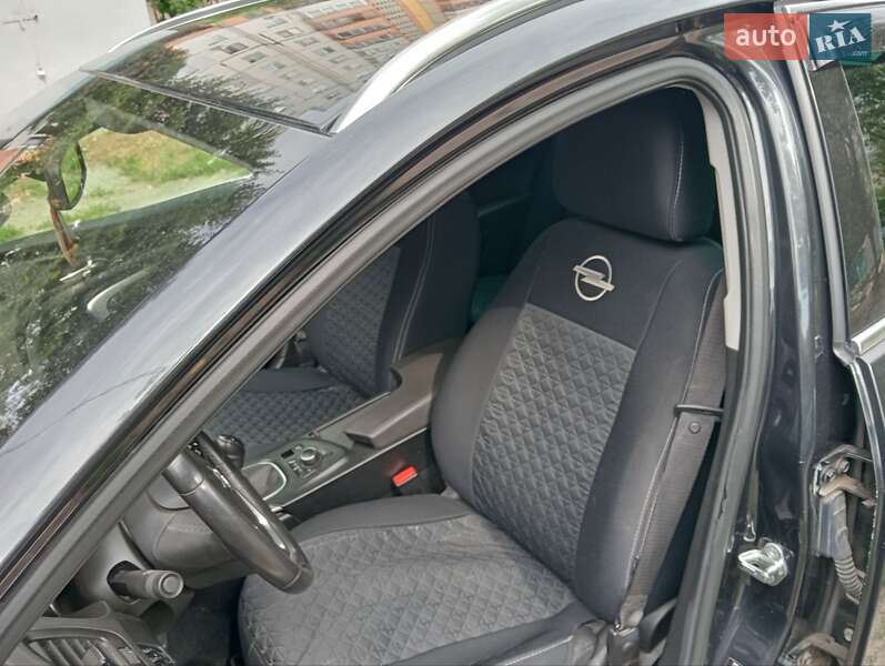 Универсал Opel Insignia 2009 в Белой Церкви