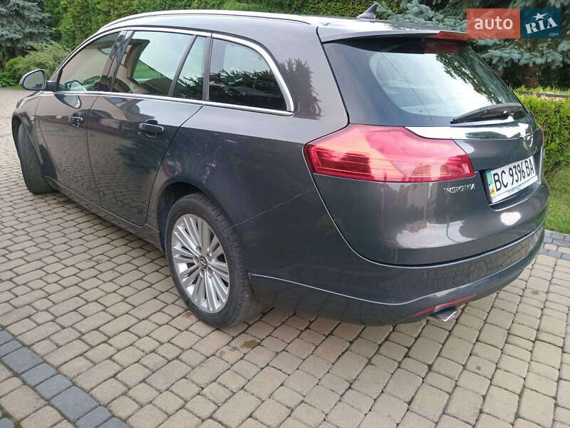 Універсал Opel Insignia 2013 в Львові