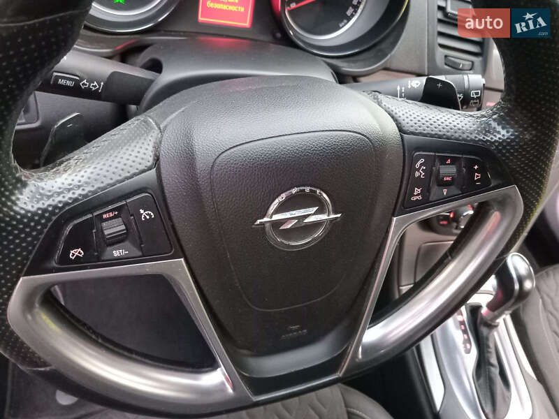 Універсал Opel Insignia 2013 в Львові