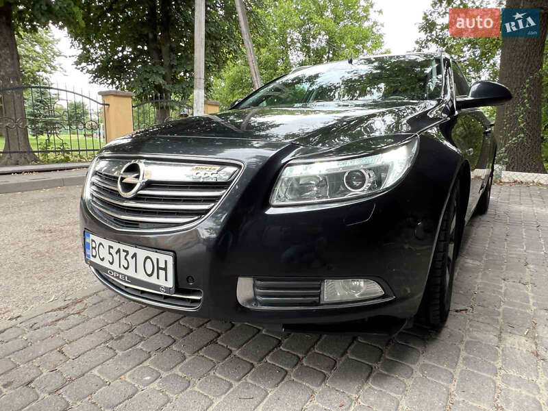 Универсал Opel Insignia 2011 в Львове