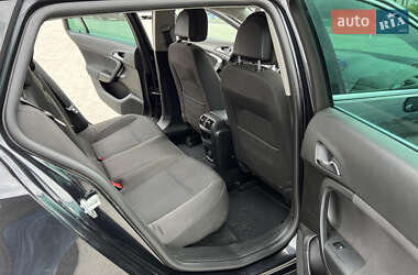 Універсал Opel Insignia 2011 в 