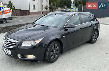 Універсал Opel Insignia 2011 в 