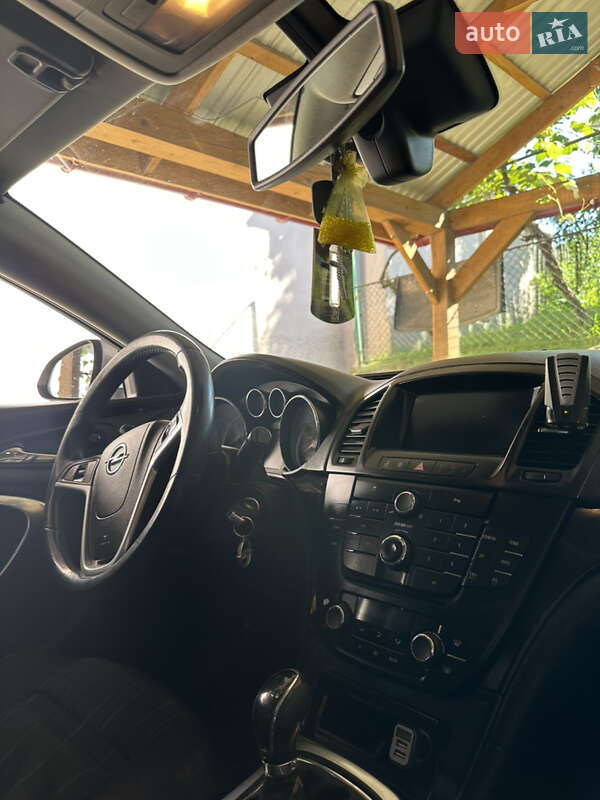 Універсал Opel Insignia 2009 в Перечині