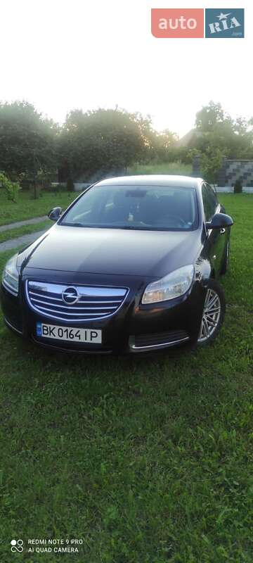 Седан Opel Insignia 2008 в Здолбуніві