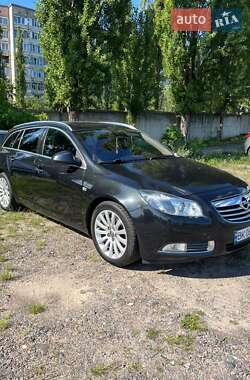 Універсал Opel Insignia 2010 в Рівному