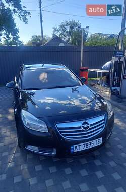 Універсал Opel Insignia 2011 в Полтаві