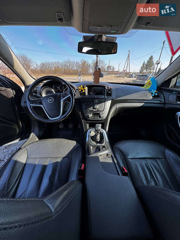 Универсал Opel Insignia 2010 в Хмельницком