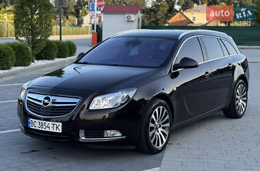 Універсал Opel Insignia 2012 в Львові