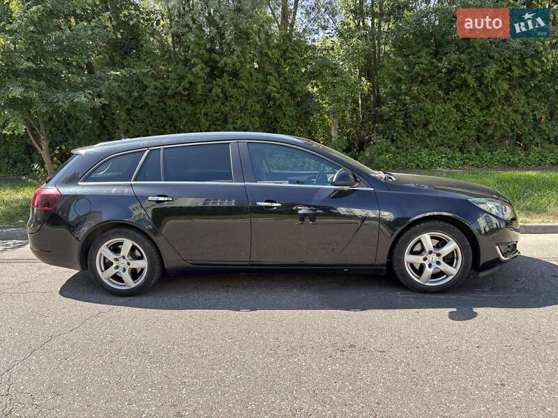 Универсал Opel Insignia 2015 в Львове