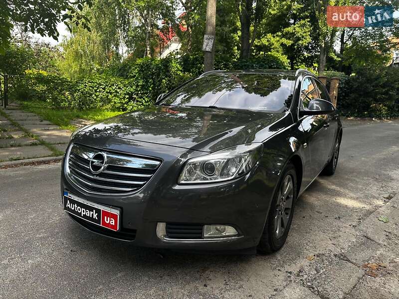 Opel Insignia 2010