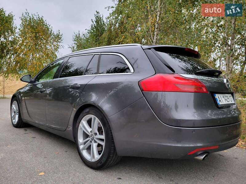 Універсал Opel Insignia 2009 в Вишгороді