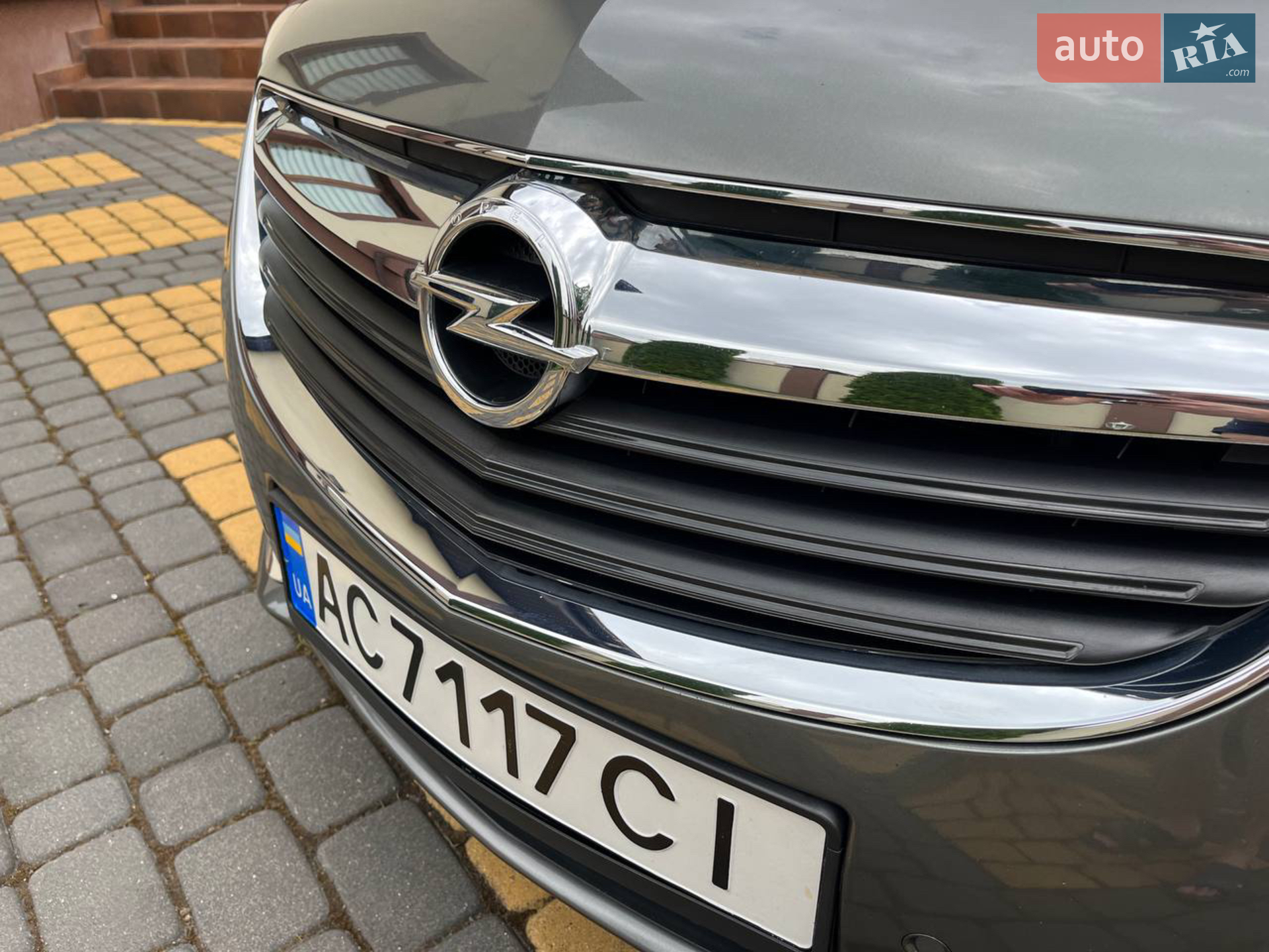 2017 Opel Insignia - мініатюра 11