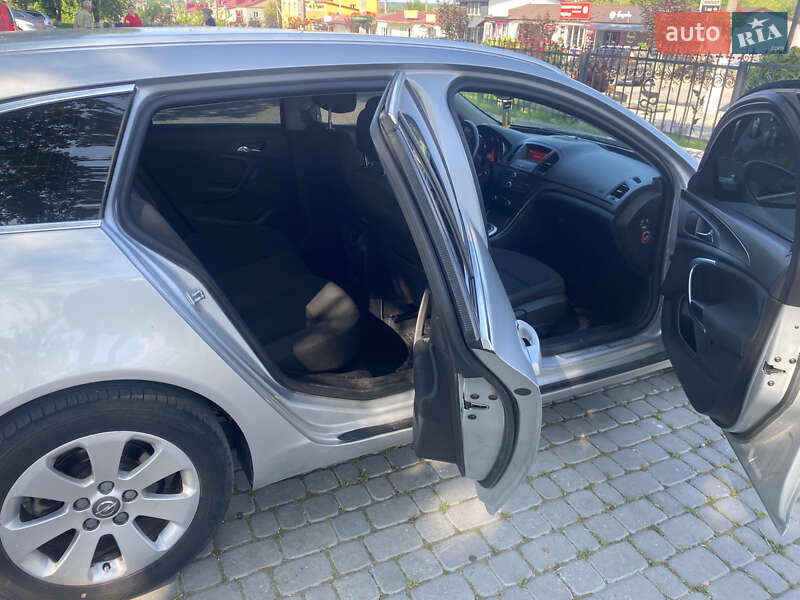 Универсал Opel Insignia 2011 в Городке фото 7 Универсал Opel Insignia 2011 в Городке