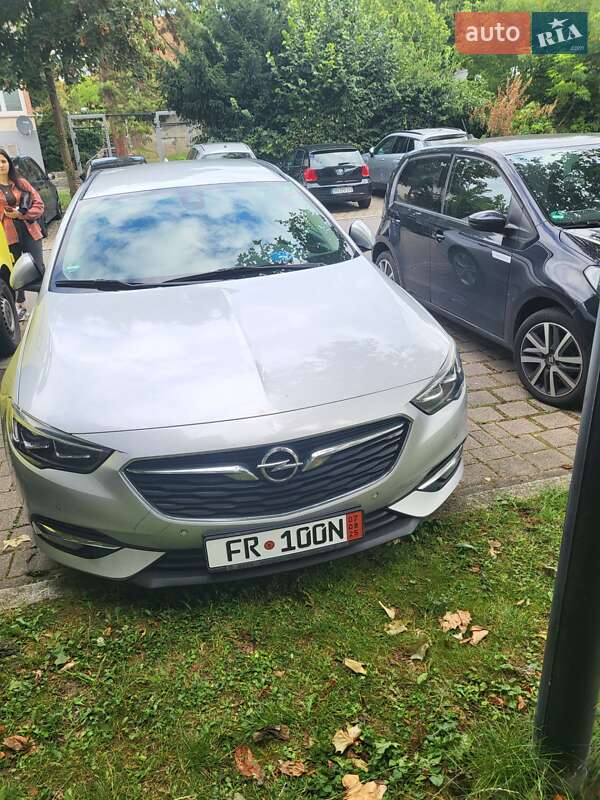 Универсал Opel Insignia 2017 в Звягеле