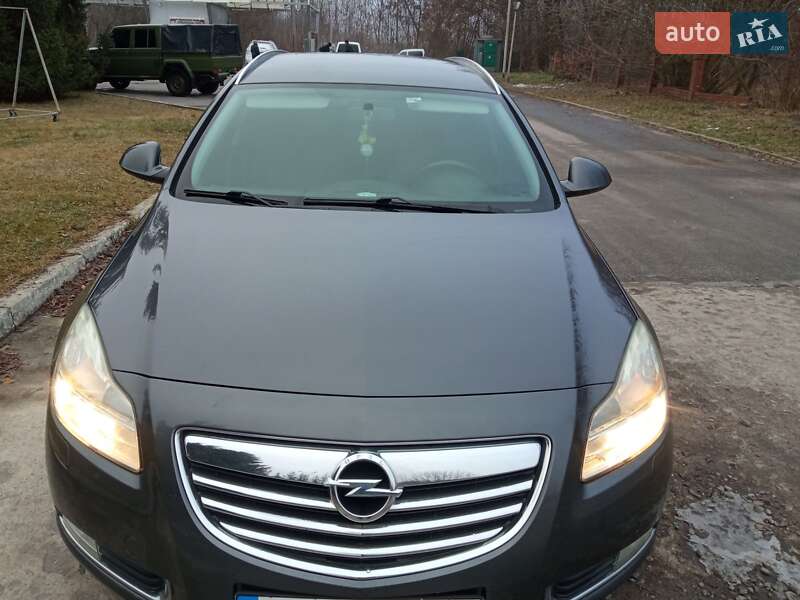Універсал Opel Insignia 2010 в Бердичеві