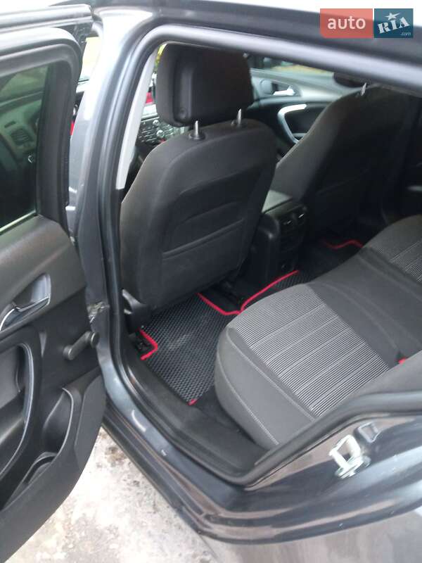 Універсал Opel Insignia 2010 в Бердичеві