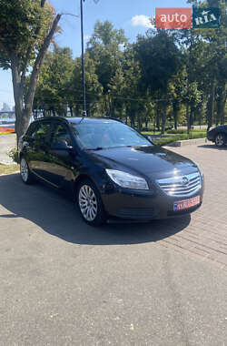 Універсал Opel Insignia 2009 в Києві