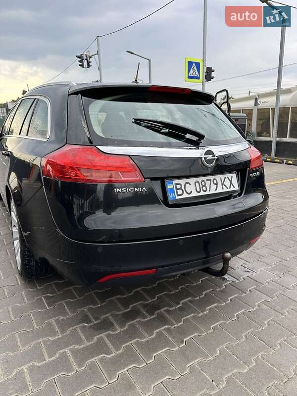 Універсал Opel Insignia 2010 в Софіївській Борщагівці фото 3 Універсал Opel Insignia 2010 в Софіївській Борщагівці