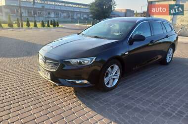 Универсал Opel Insignia 2018 в Великих Мостах