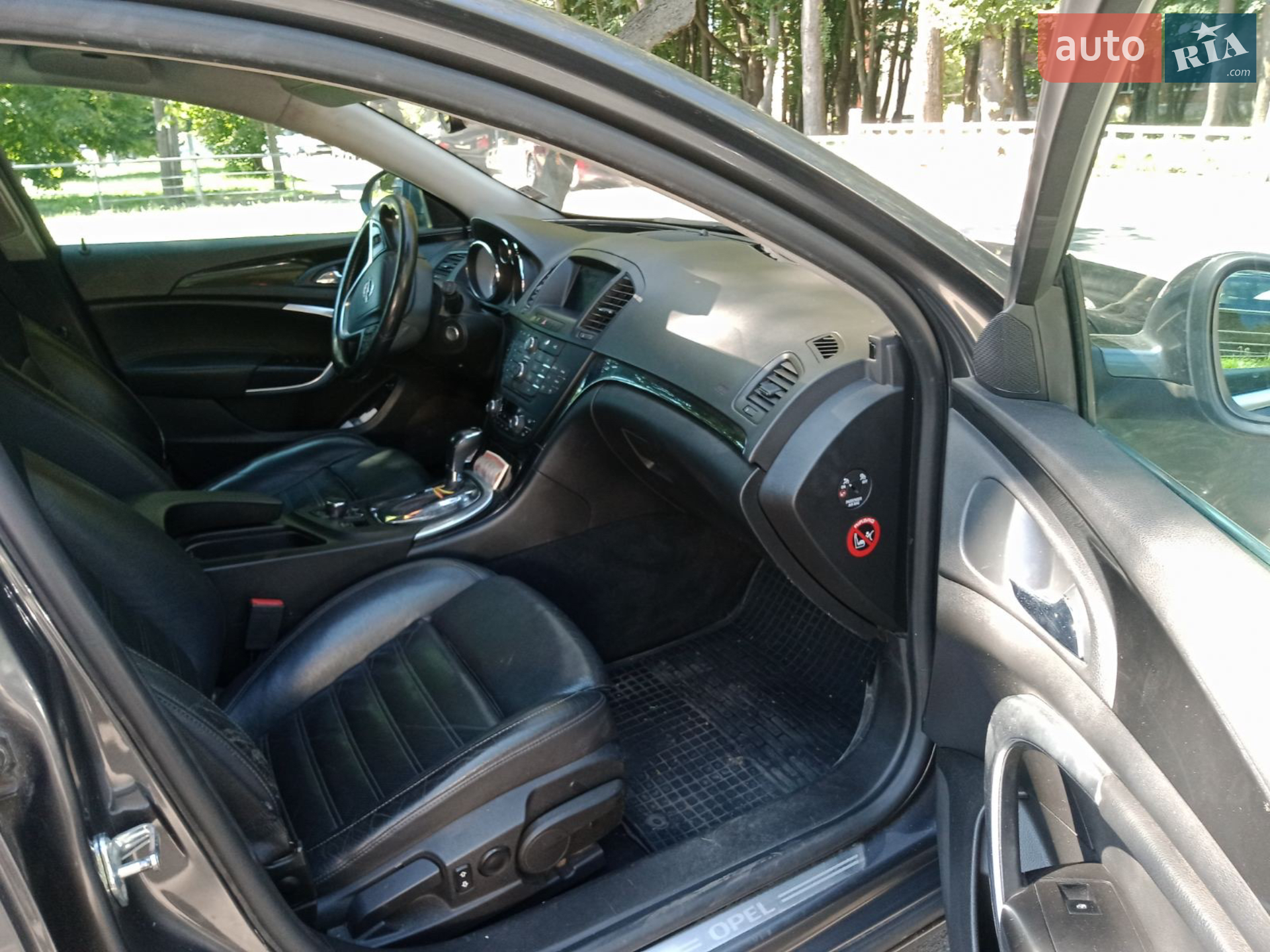 2010 Opel Insignia - мініатюра 17