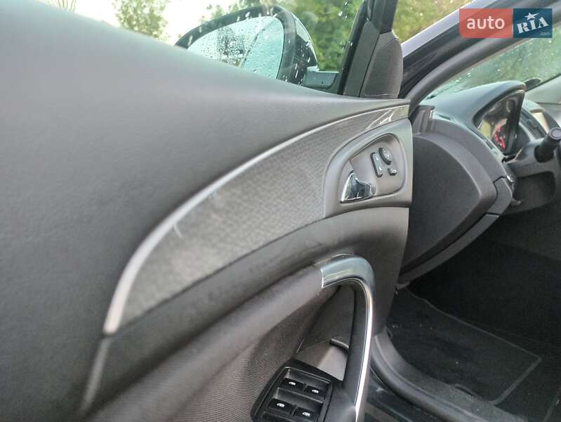 Универсал Opel Insignia 2015 в Белой Церкви фото 45 Универсал Opel Insignia 2015 в Белой Церкви