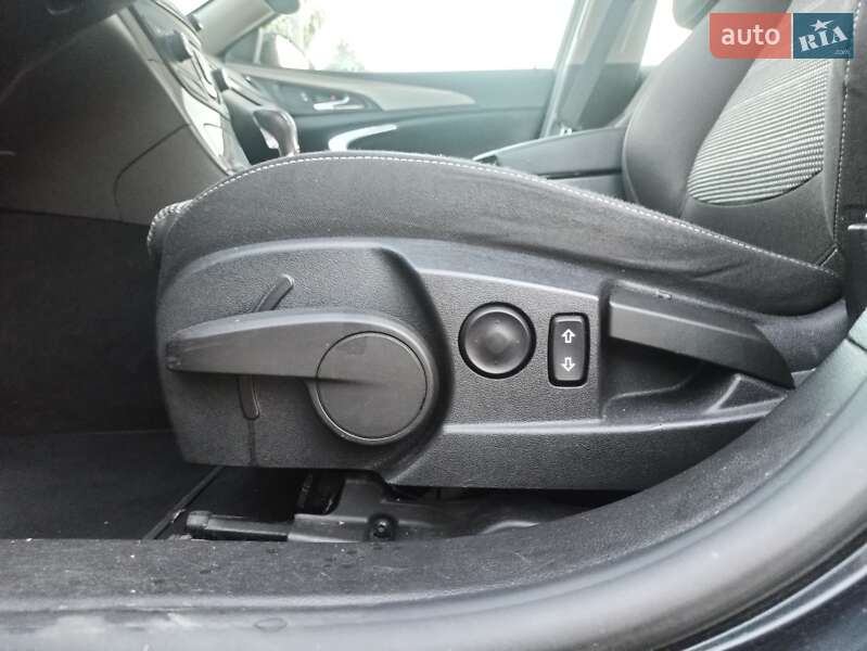 Универсал Opel Insignia 2015 в Белой Церкви фото 54 Универсал Opel Insignia 2015 в Белой Церкви